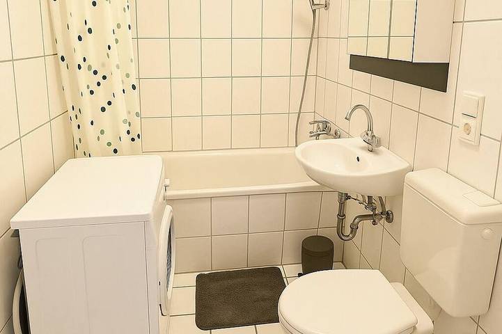 Ganze Wohnung, Monteurzimmer Halle Neustadt – 6 Betten in Halle, Saale-Unstrut
