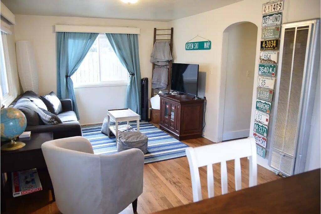 ☀Cheyenne Cottage☀Close to Trails/Downtown/Shops☀ in Broadmoor, Colorado Springs