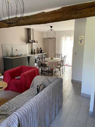 Gîte pour 8 personnes, avec terrasse et jardin, adapté aux familles à Argy