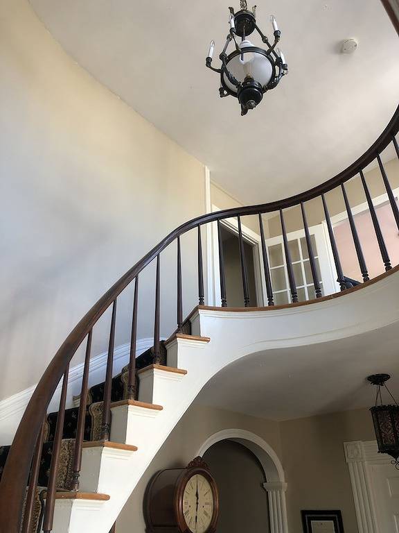 Historic home in downtown Mystic-1 block from green, river, shops & restaurants in Mystic, Connecticut