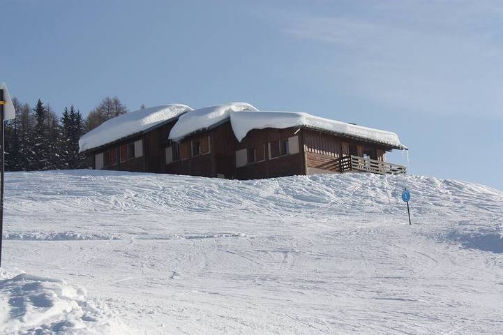 Gîte pour 9 personnes, avec balcon