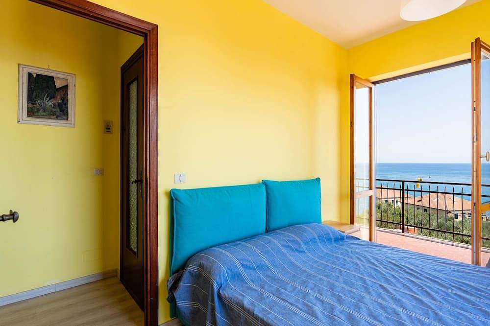 Ganze Wohnung, Sunny Home in Aregai, Cipressa