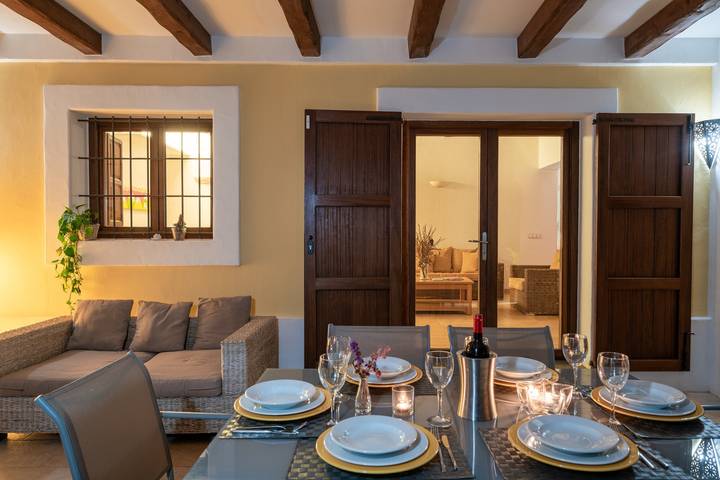 Holiday Home 'Sa Vinyeta' with Mountain View, Wi-Fi and Air Conditioning in St Llorenc de Balafia, Sant Joan de Labritja