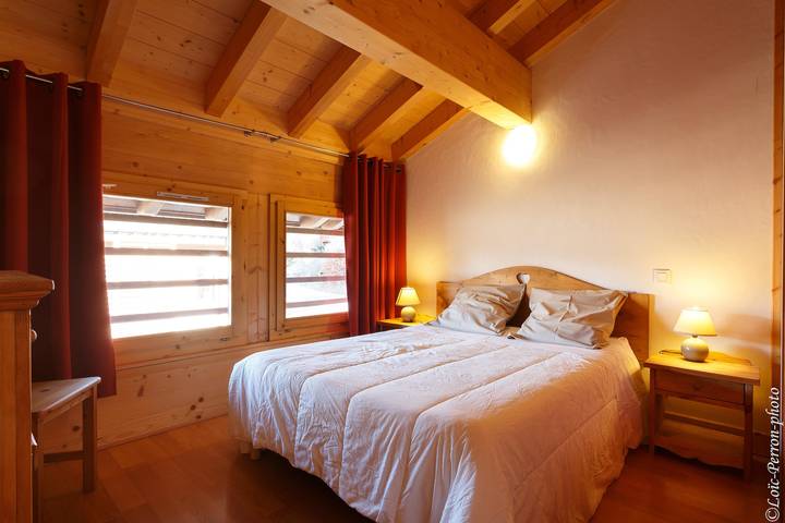 Casa rural para 12 personas, con balcón - 1