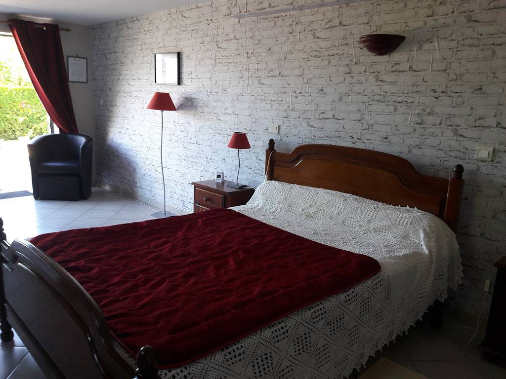 Ferme Auberge de Lasbourdettes - Chambre in Bourg-de-Visa, Tarn-et-Garonne