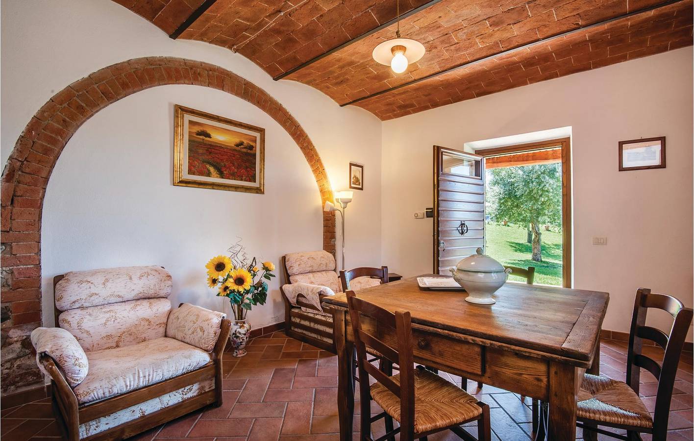 Appartamento intero, Appartamento a bordo piscina con parcheggio e internet in Cinigiano, Provincia di Grosseto
