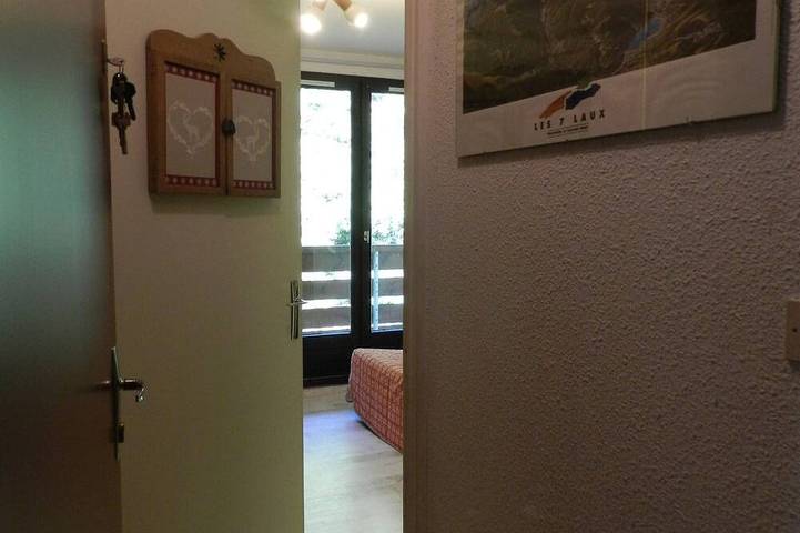 Ganze Wohnung, Gemütliche 2-Zimmer-Wohnung für 5 Pers, 400m zu den Pisten, Balkon, Ski-in/Ski-out in La Ferrière, Le Pleynet