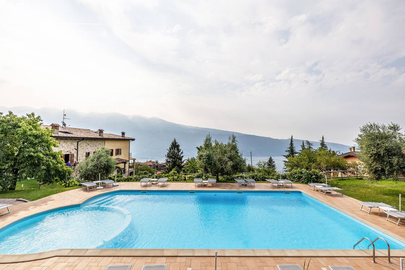 Appartamento intero, Appartamento 'Nonna Gina' con vista sul lago in Tignale, Prealpi Gardesane