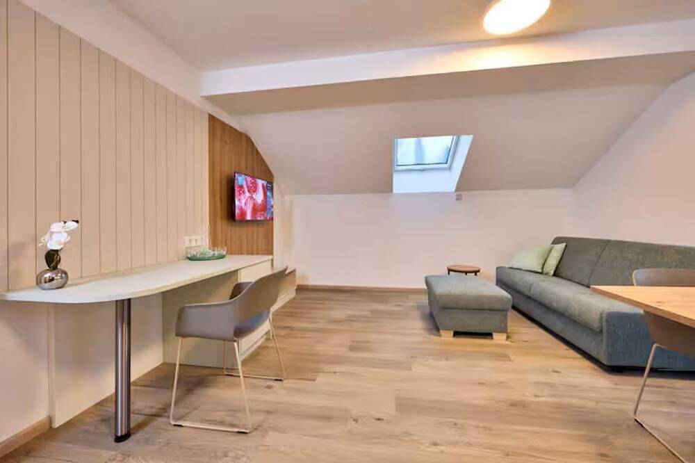 Ganze Wohnung, Family Apartment mit Küche (famk) in Starnberg, Starnberger See