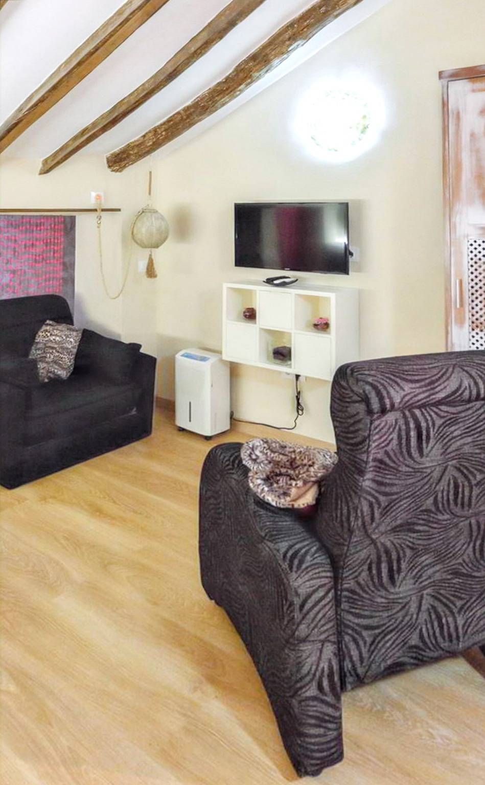 Ganze Wohnung, Gemütliche Wohnung in Ubrique mit Jacuzzi - 45 m² in Ubrique, Pueblos Blancos