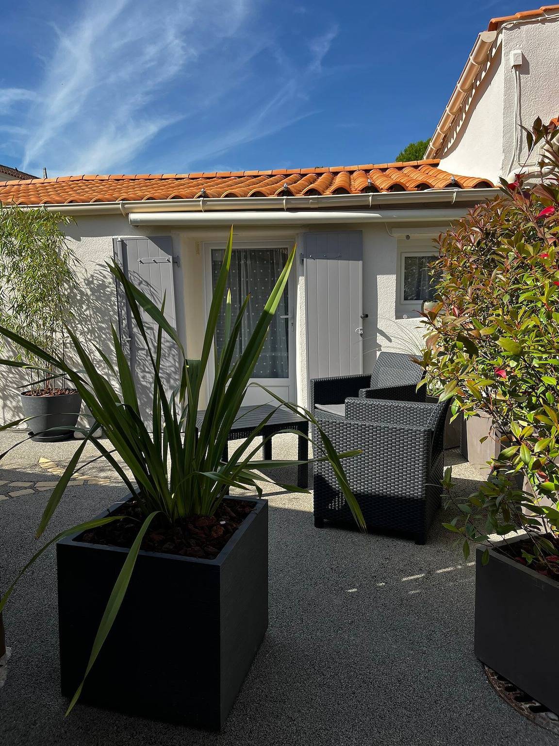 Petite maison studio centre bourg commerces plages in Jard-sur-Mer, Vendée