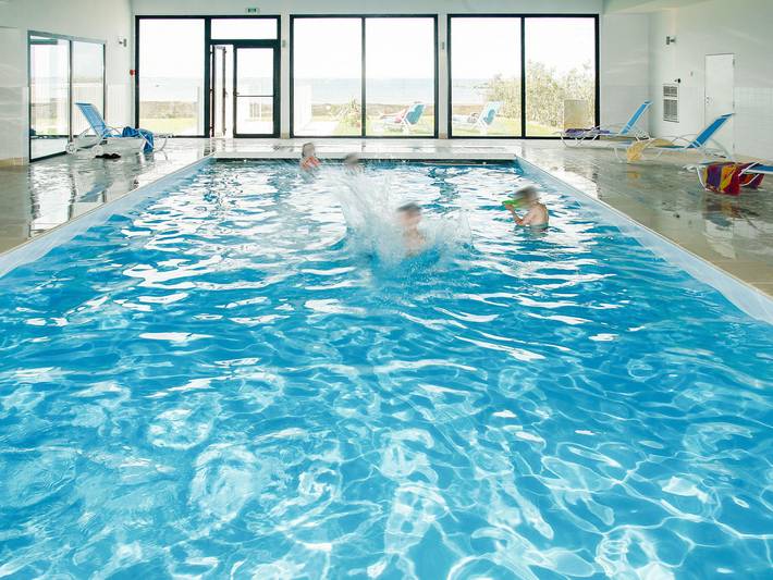 Location de vacances pour 8 personnes, avec balcon à Plougasnou