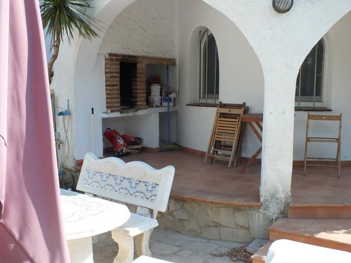 Casa rural para 8 personas, con Terraza y Jardín en Vilajuiga - 3