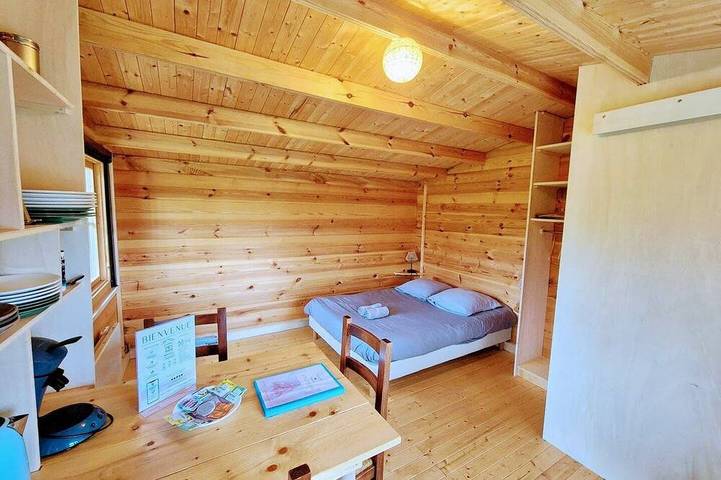 Gîte pour 2 personnes dans Rochetrejoux - 3