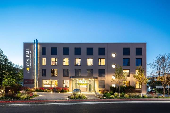 Ferienhaus für 3 Personen, mit Terrasse und Sauna sowie Ausblick in Münchner-umland - 2