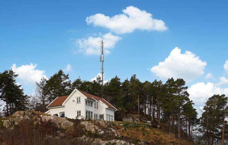 Feriehus for 8 personer, med Terrasse og Hage i Lillesand 