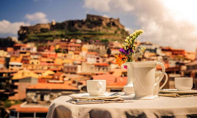 Hôtel pour 3 personnes, avec vue et sauna ainsi que terrasse et piscine, animaux acceptés à Castelsardo - 2