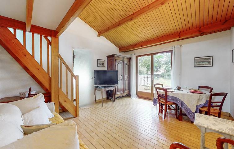 Location de vacances pour 7 personnes, avec jardin et terrasse, animaux acceptés à Saint-Georges-de-Didonne - 4