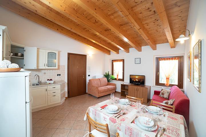 Ferienwohnung für 5 Personen, mit Balkon und Terrasse sowie Seeblick am Gardasee - 4