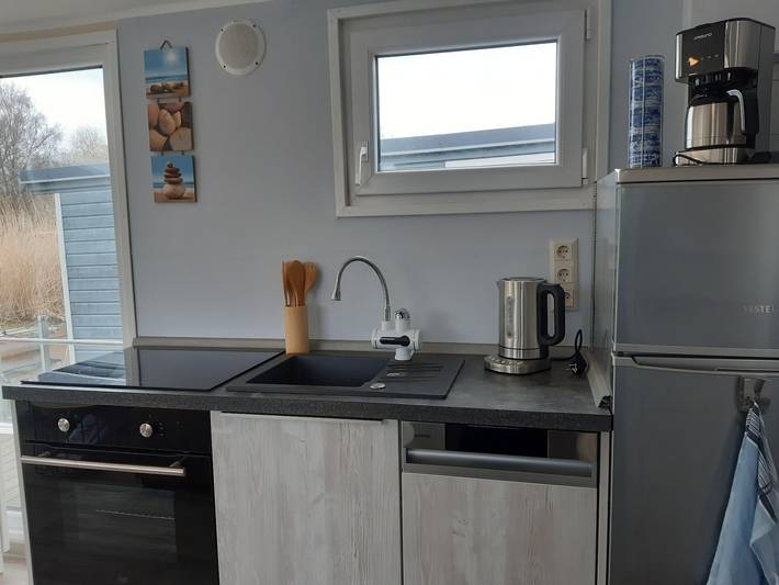 Ferienhaus für 3 Personen, mit Terrasse und Seeblick in Brandenburg - 2