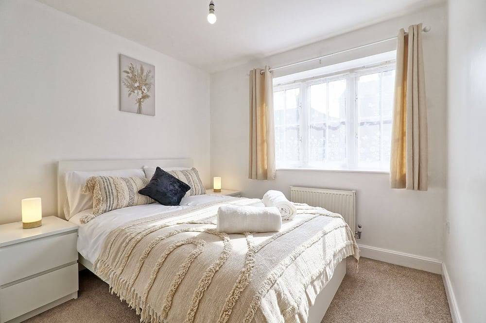 Entire apartment, Cosy, peaceful, stylish 2 bedroom flat which a home away from home. in Colchester, Essex