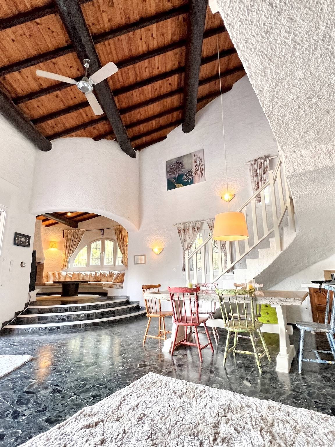Encantadora villa en Porto-Vecchio con vista a la montaña. in San Ciprianu, Lecci