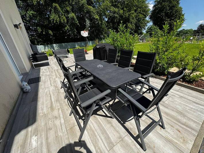 Location de vacances pour 8 personnes, avec jardin et vue dans Munshausen