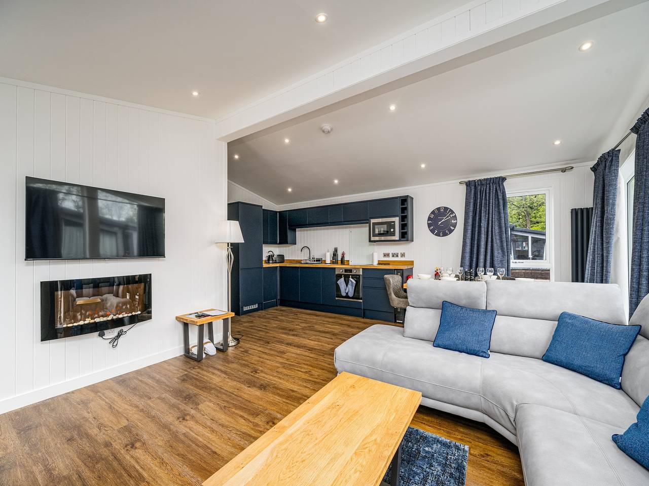 Silverwood luxury | Hideaway lodge with Hot tubs in Perthshire