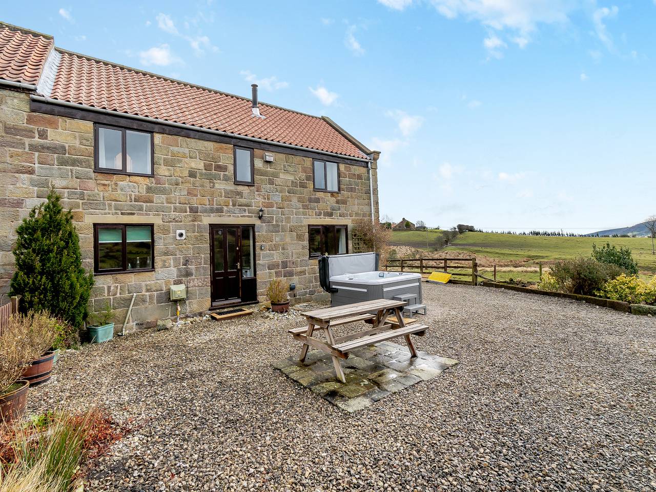 Stable Cottage - Uk42936 in North York Moors National Park