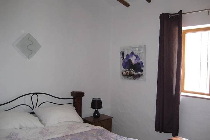 Geräumige 4-Schlafzimmer-Villa mit Pool und fantastischem Ausblick!! in Frigiliana, Costa del Sol