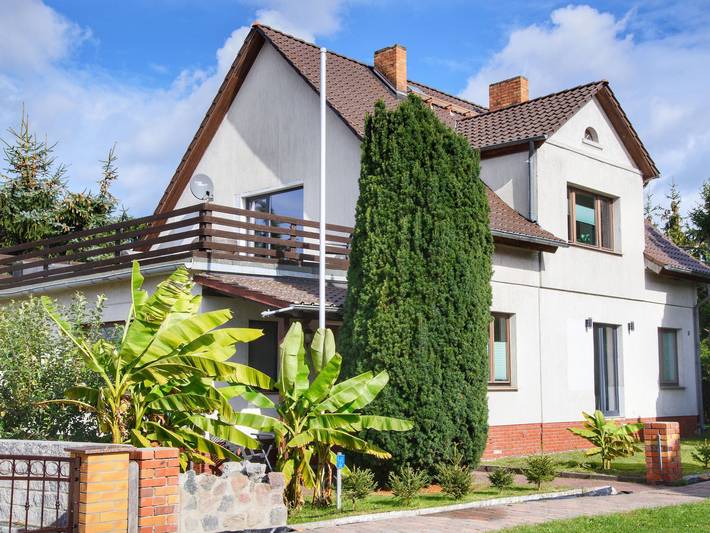 Hotel für 6 Personen, mit Balkon und Terrasse sowie Garten und Ausblick in Mönkebude - 4