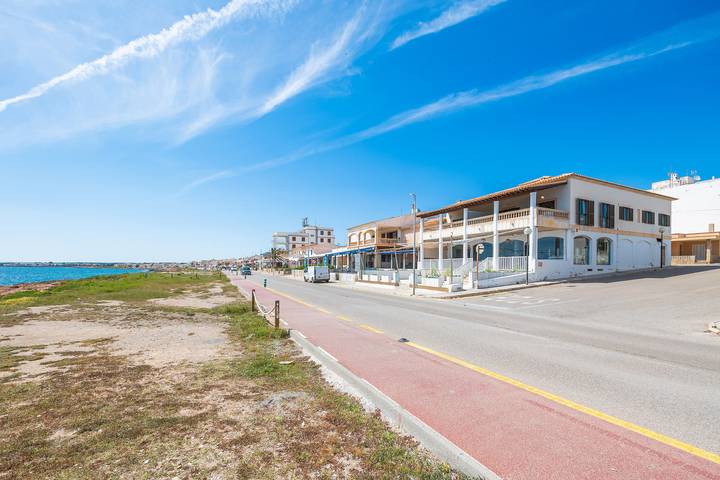 Ferienwohnung für 6 Personen, mit Balkon, kinderfreundlich in Es Trenc - 2