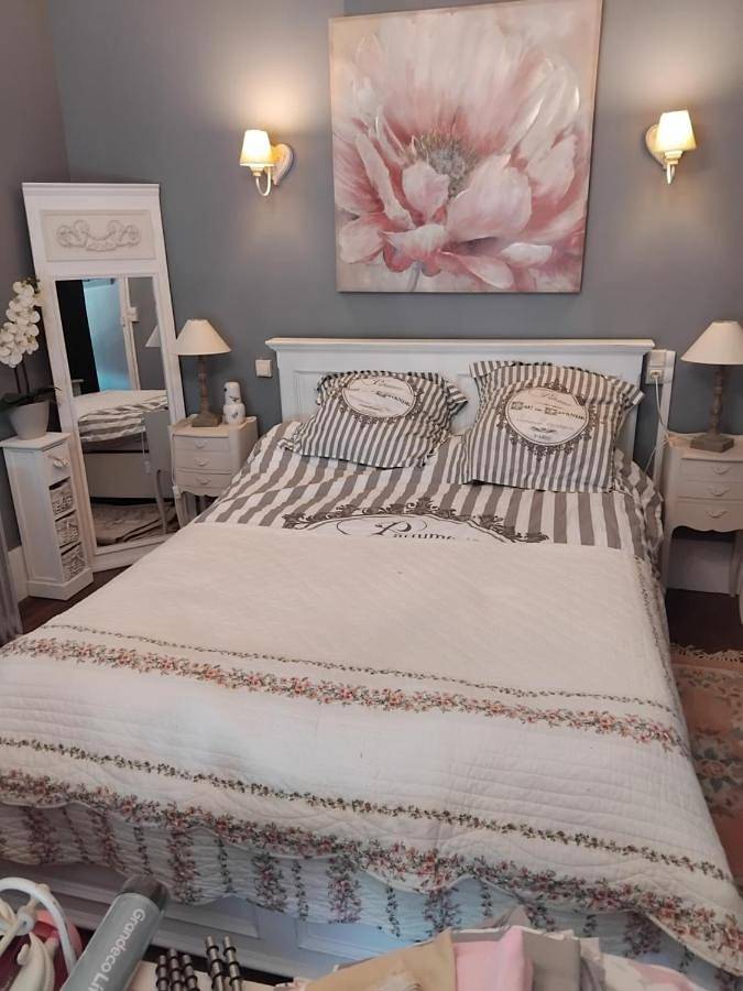 Gîte pour 2 personnes, avec vue et jardin, adapté aux familles à Vinneuf