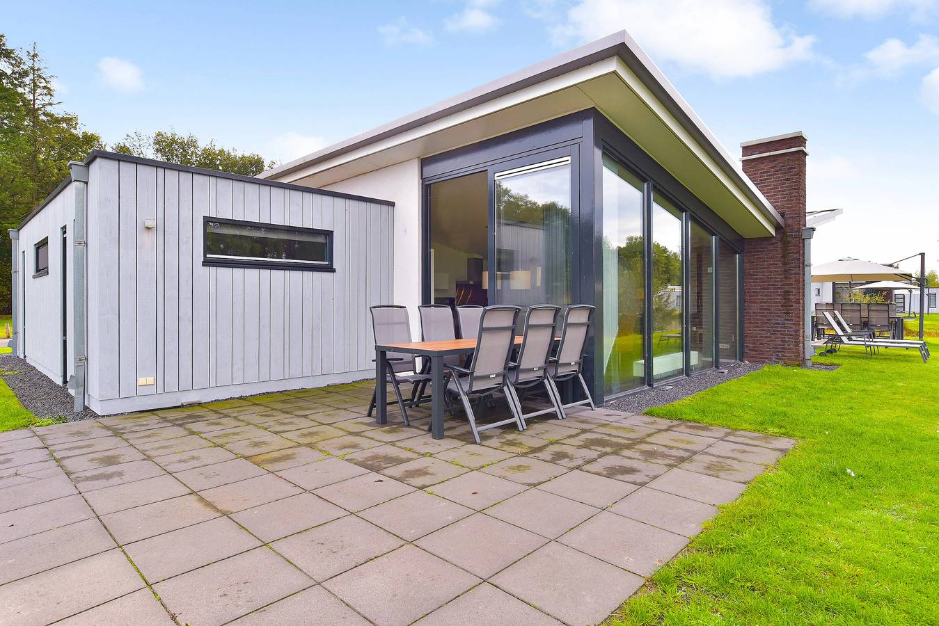 Bungalow für 12 Personen mit Terrasse in Utrecht und Umgebung