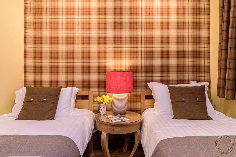 Ganze Wohnung, Highland Club Direct Property - Ferienwohnung Talisker im Kloster am Loch Ness - Wlan - Pool in Fort Augustus, Highlands