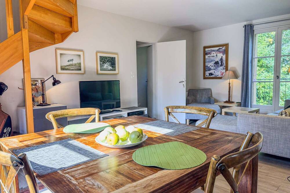 Entire apartment, Pretty T3 at the foot of the golf course - The 19th Hole in Saint-Martin-du-Vieux-Bellême, Parc naturel régional du Perche