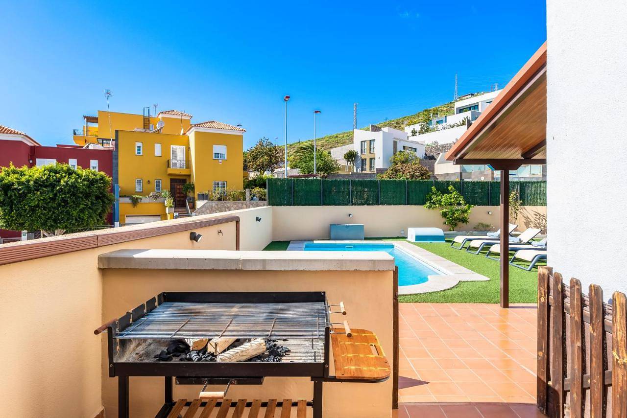 Three-Bedroom Villa in Candelaria, Tenerife Sur