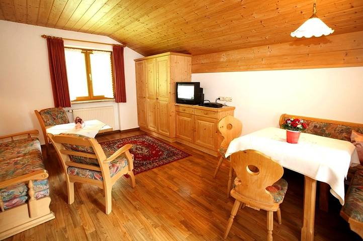 Appartement de vacances entier, Haus Krautloider - Appartement de vacances d'une pièce, douche/Wc, cuisine, terrasse in Reit im Winkl, Alpes bavaroises