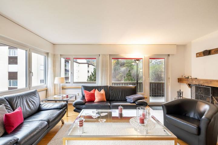 Ferienwohnung für 4 Personen, mit Balkon und Sauna in Scuol, Engadin