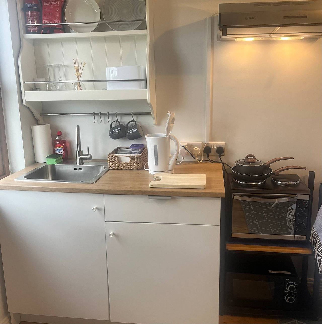 Ganzes Studio, Kleines Studio mit 1 Doppelbett und eigenem Bad in Nenagh, Lough Derg