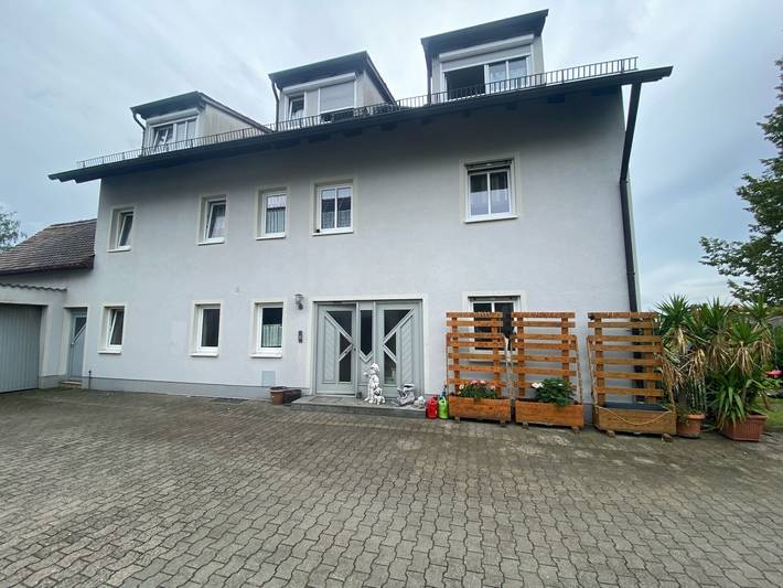 Ferienwohnung für 6 Personen, mit Balkon und Garten