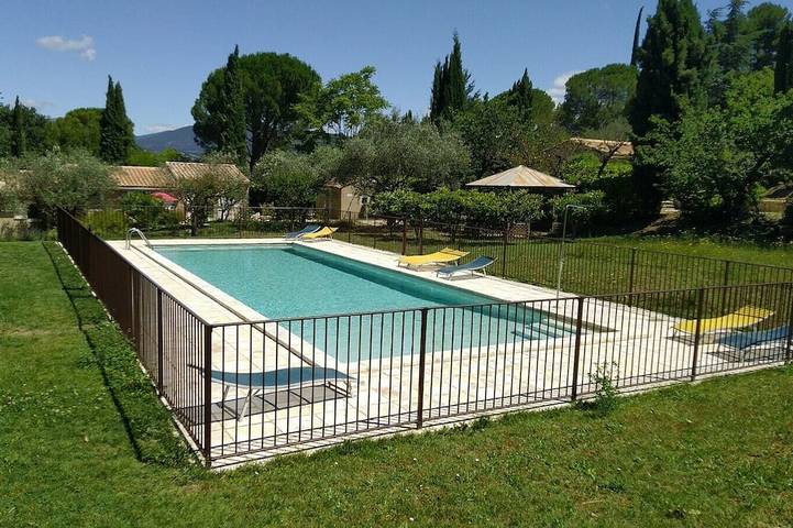 Holiday home for 6 people, with garden and pool - 1