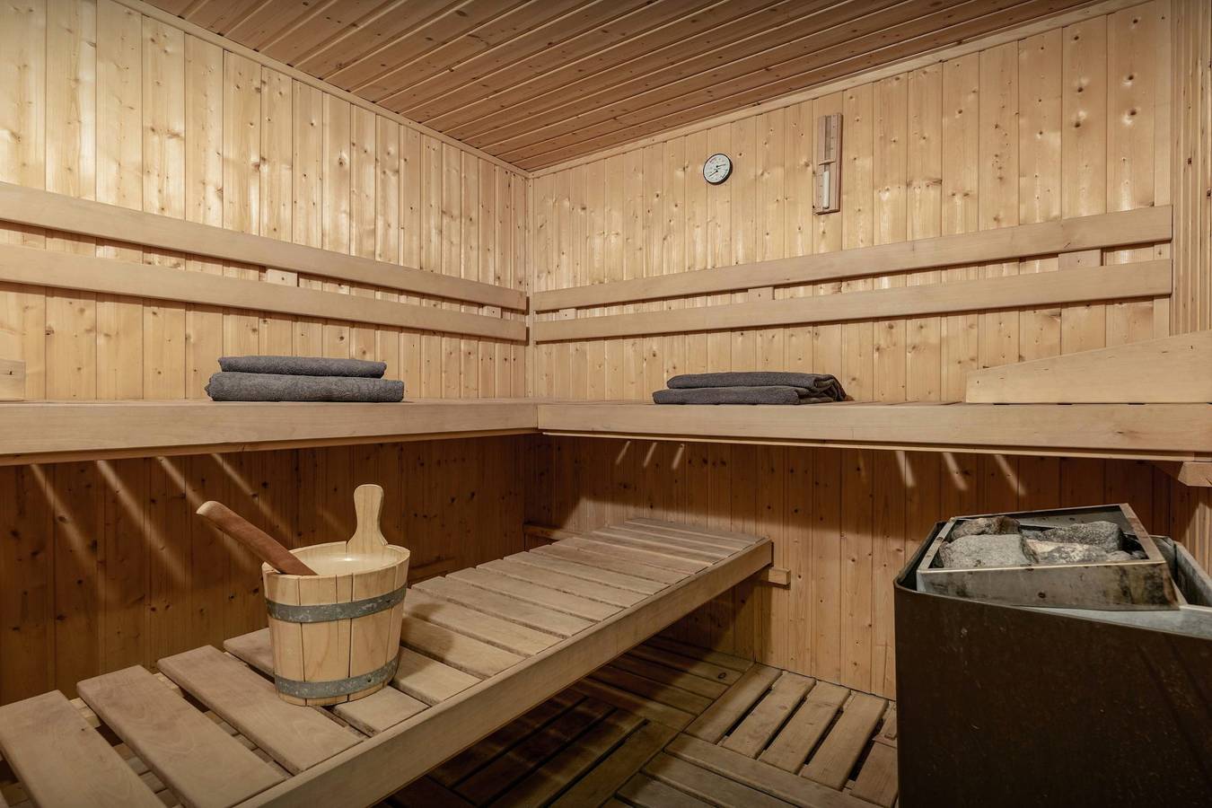 Spacieux chalet pour 15 à Combloux avec sauna et terrasse - Ovo Network in Combloux, Pays du Mont-Blanc