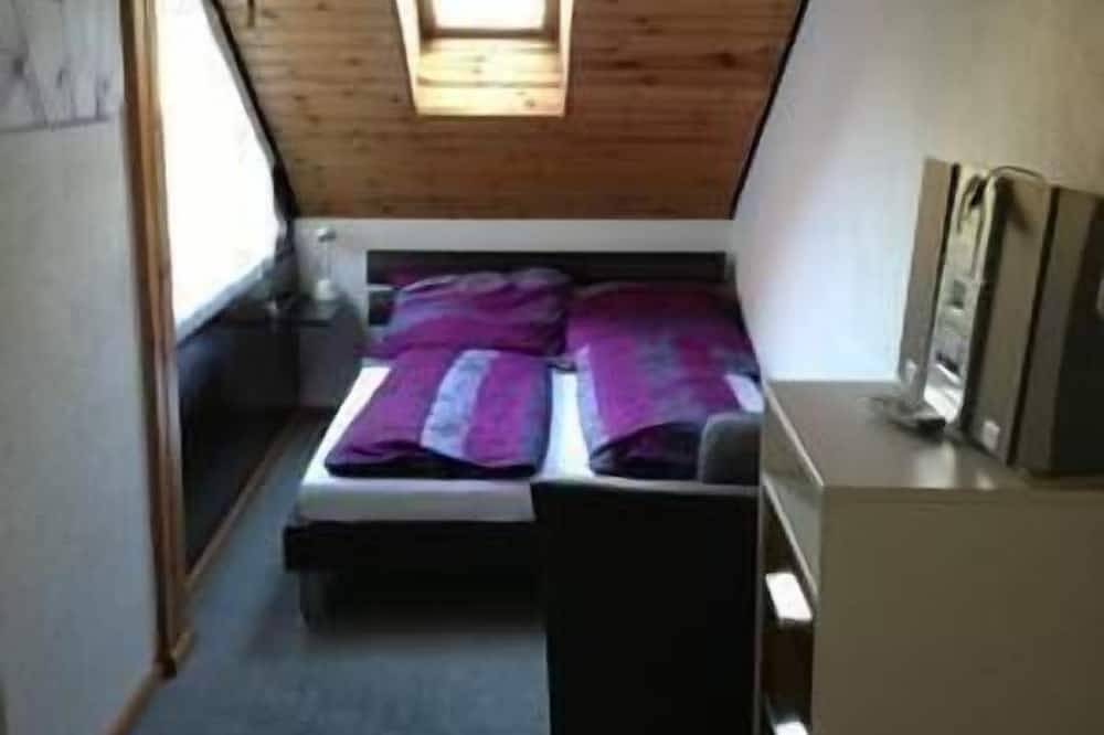 Ganze Wohnung, Ferienwohnung Bötzingen für 1 - 4 Personen mit 1 Schlafzimmer - Ferienwohnung in Bötzingen, Kaiserstuhl