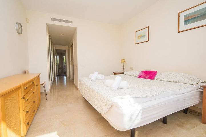 Ganze Wohnung, Los Granados de la Duquesa 2212 in Playa de la Duquesa, Manilva