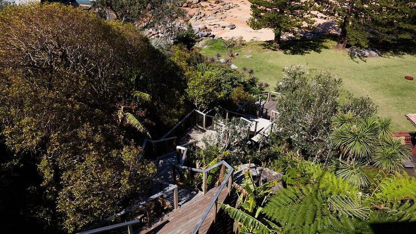 Holiday home for 6 people, with terrace in Sydney