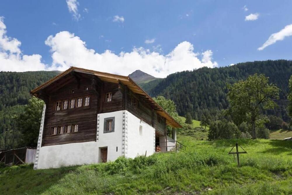 Ganze Wohnung, Ferienwohnung Grengiols für 1 - 6 Personen mit 2 Schlafzimmern - Historisches Gebäude in Bister, Aletsch Arena