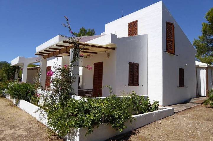 Ferienhaus für 8 Personen, mit Terrasse und Garten - 1