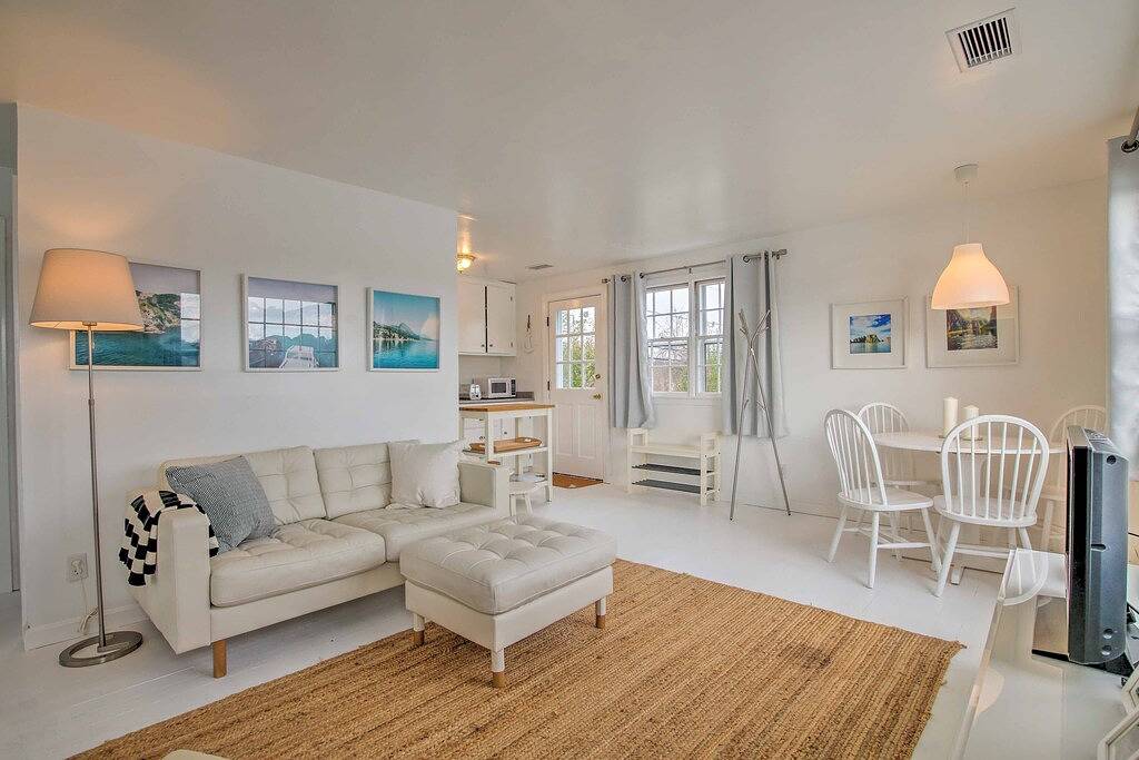 Narragansett Cottage mit Pvt Dock & Außendusche! in Narragansett, Washington County (RI)