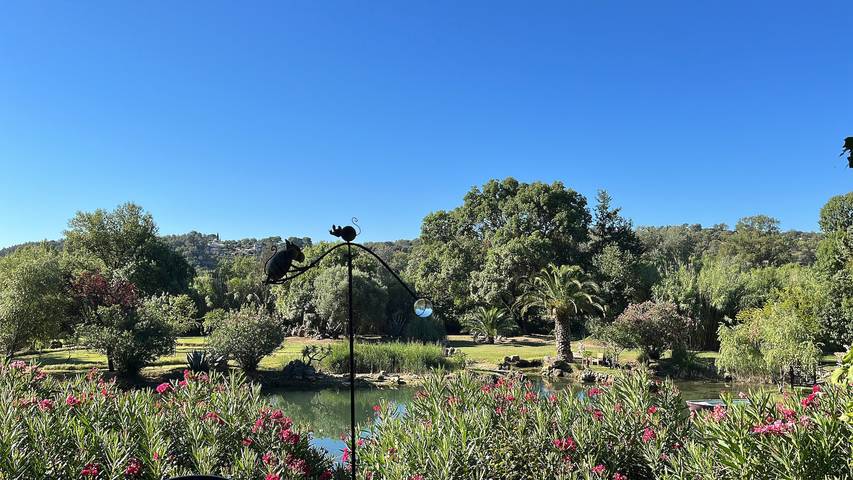 Hel studio-lejlighed, Studio for 2 personer med søudsigt in Trans-en-Provence, Draguignan regionen